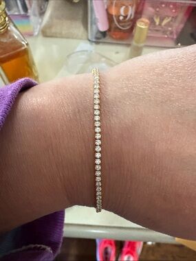 Gold Tennis Bracelet with Sparkling Stones - Elegant Women's Jewelry